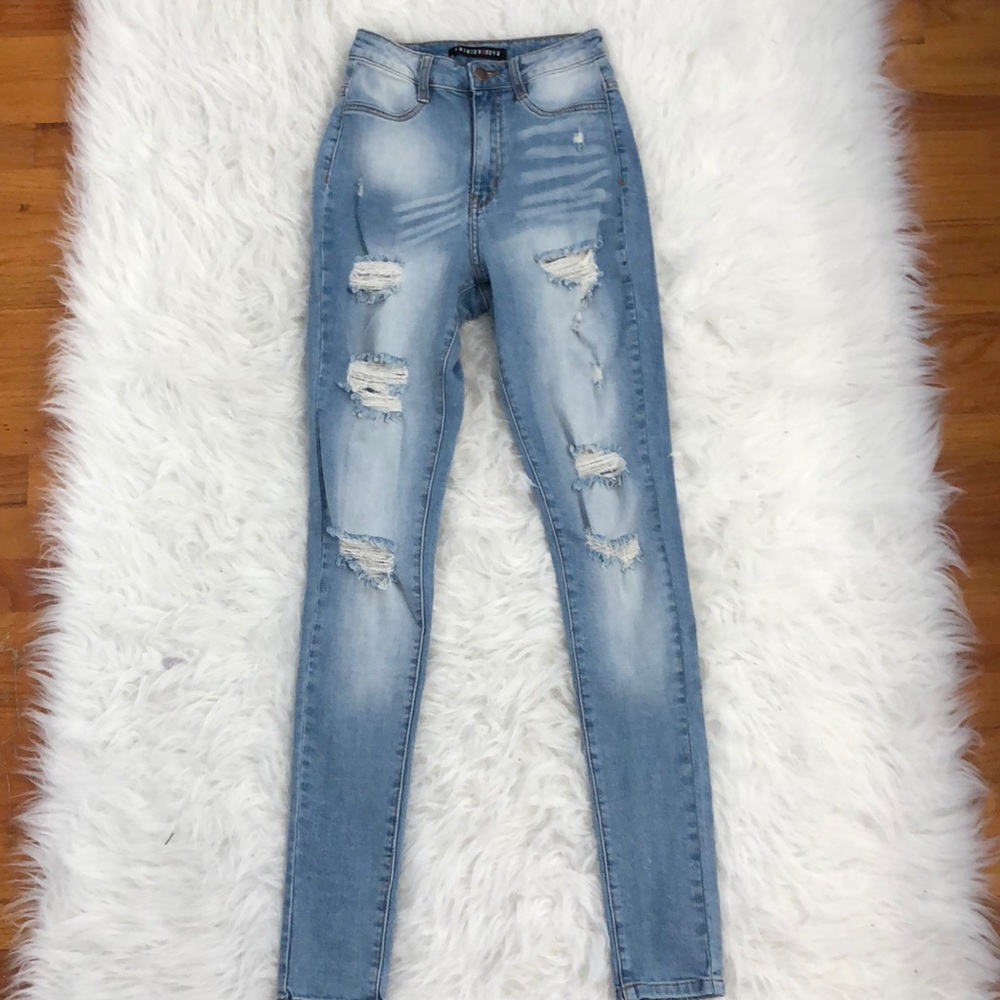 High Waisted Distressed Light Wash Jeans